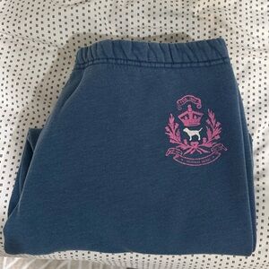 RARE Y2K PINK LOW RISE CAPRI SWEATPANTS 🩷💙